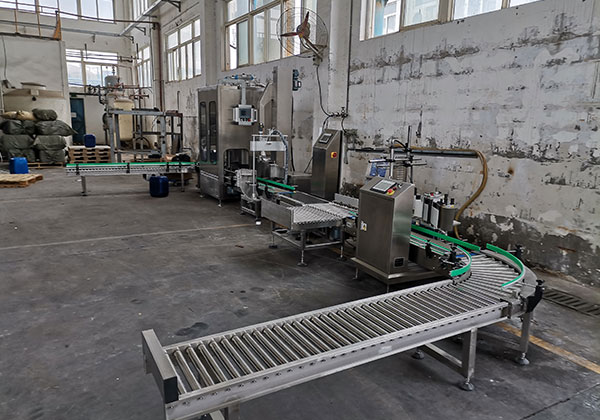 自动灌装线QGB-30D2A